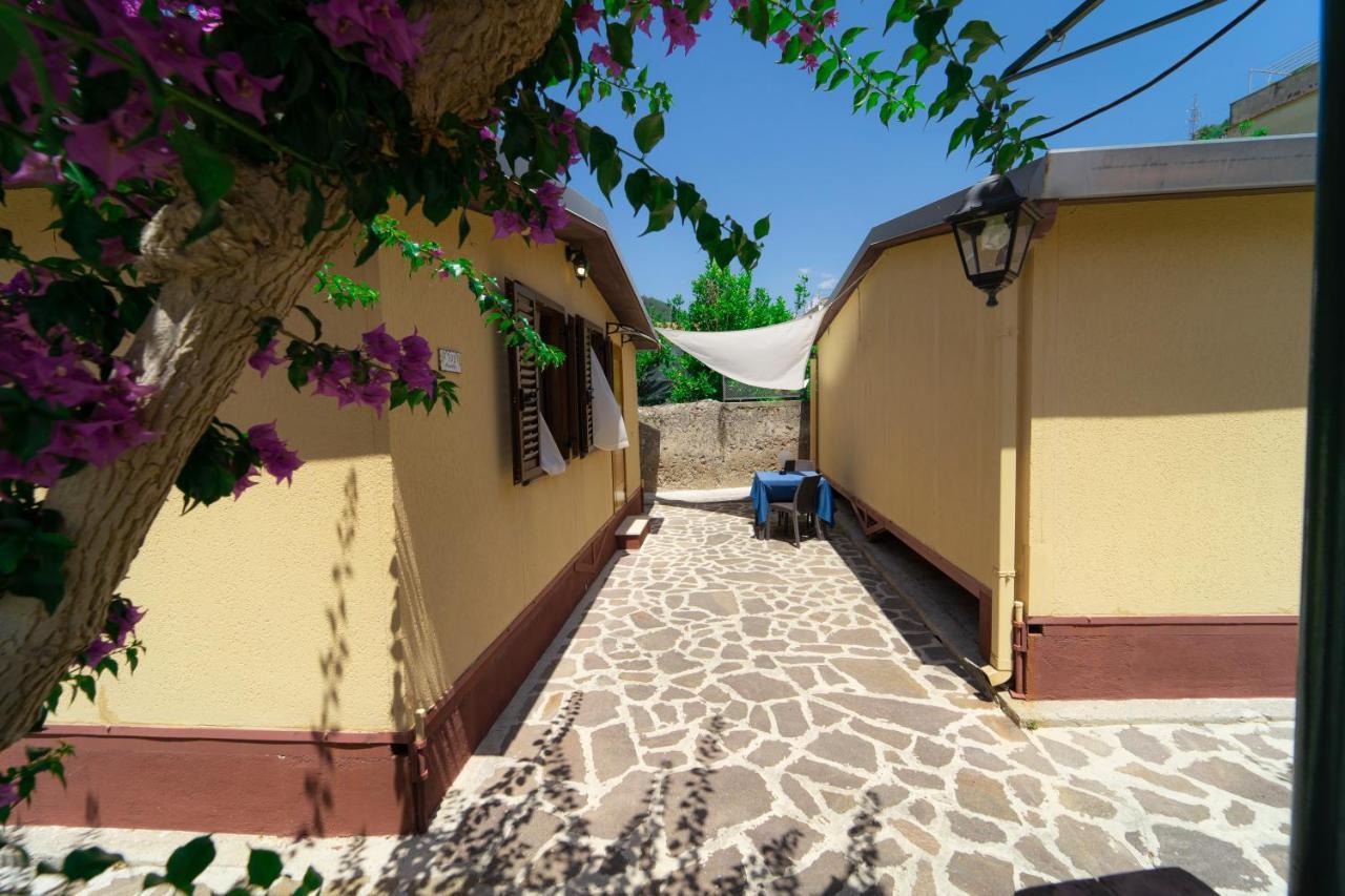 Casa Vacanza San Pietro Maiori Buitenkant foto