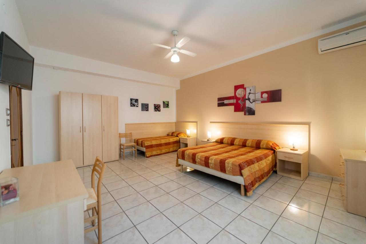 Casa Vacanza San Pietro Maiori Buitenkant foto