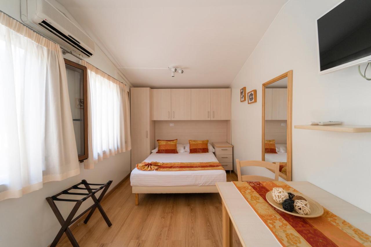 Casa Vacanza San Pietro Maiori Buitenkant foto